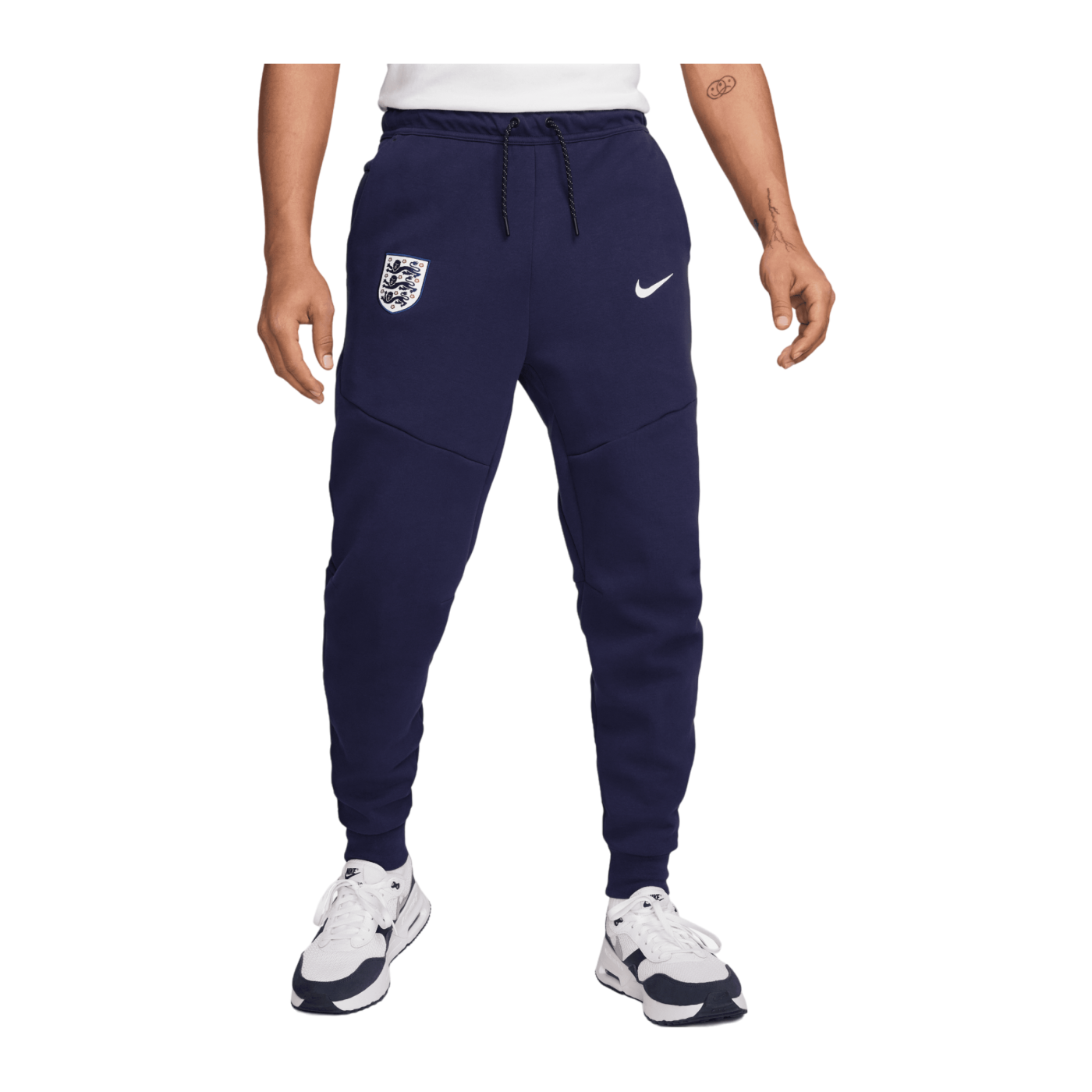 Nike England Tech Fleece Jogginghose EM 2024 Lila F555