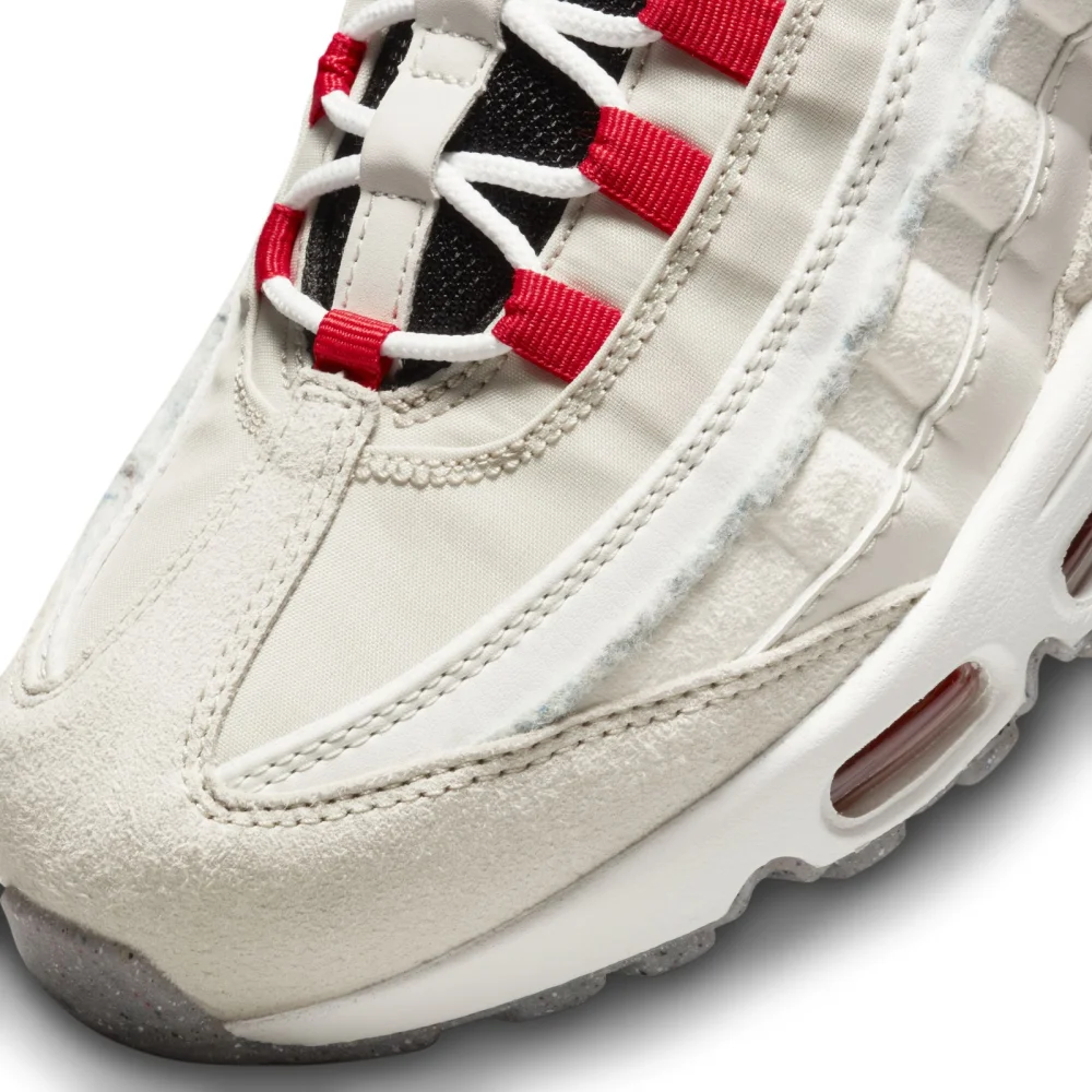 Nike Air Max 95 SE DQ0268-002 / weiss