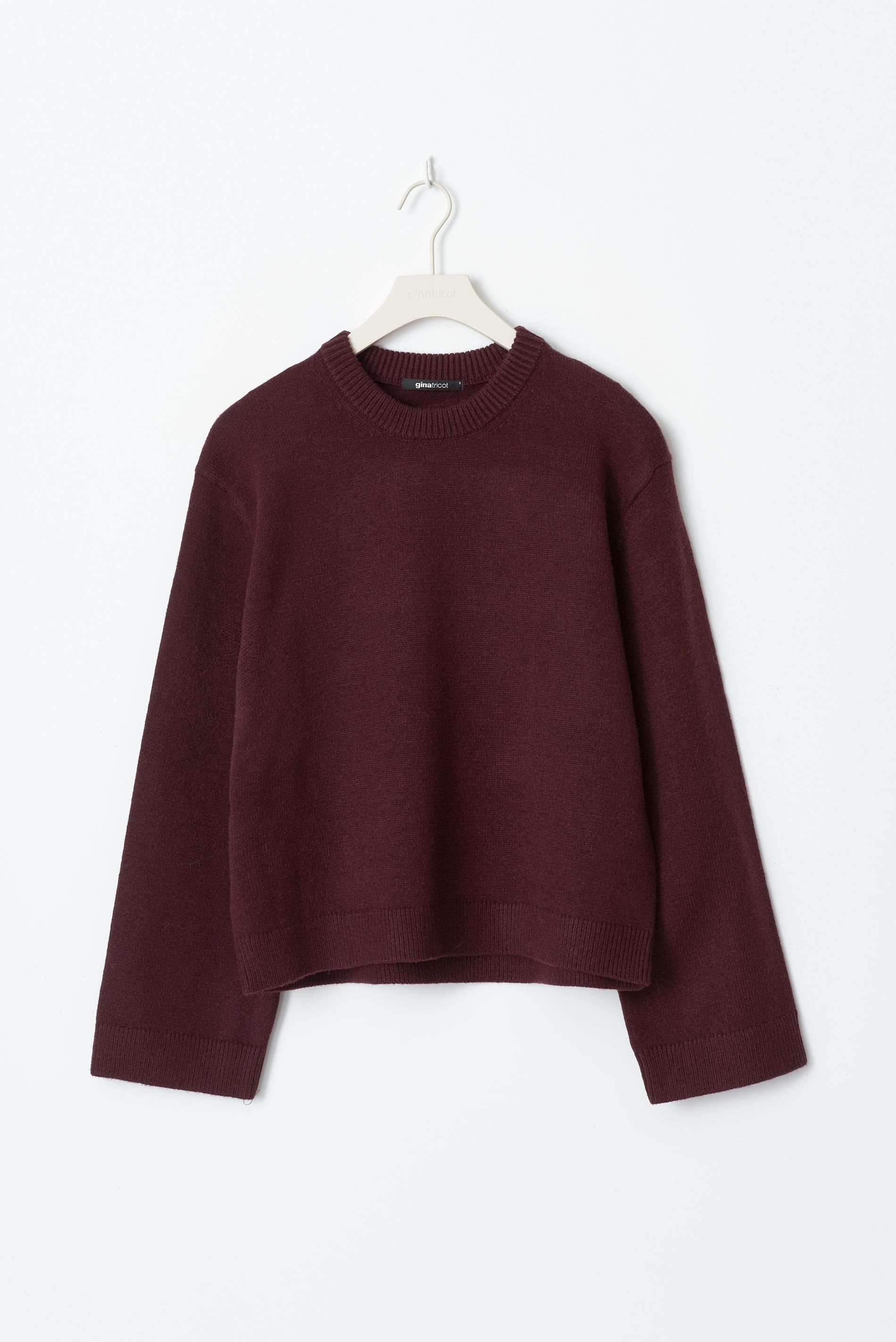 Knitted crew neck sweater