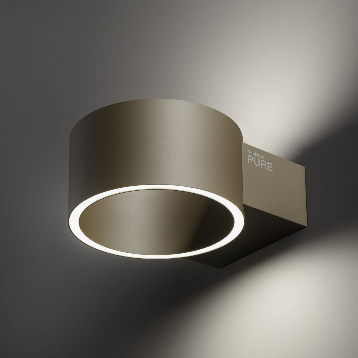 Paul Neuhaus LED Wandlampe Pure Clipse Bronze
