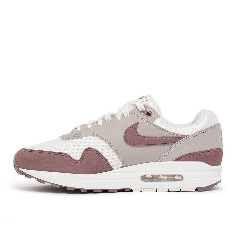 NIKE Air Max 1 