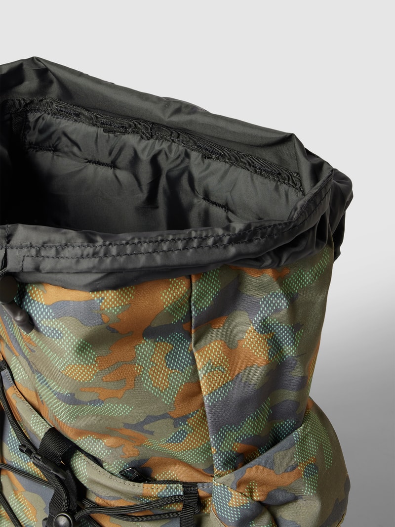 Rucksack mit Camouflage-Muster in khaki