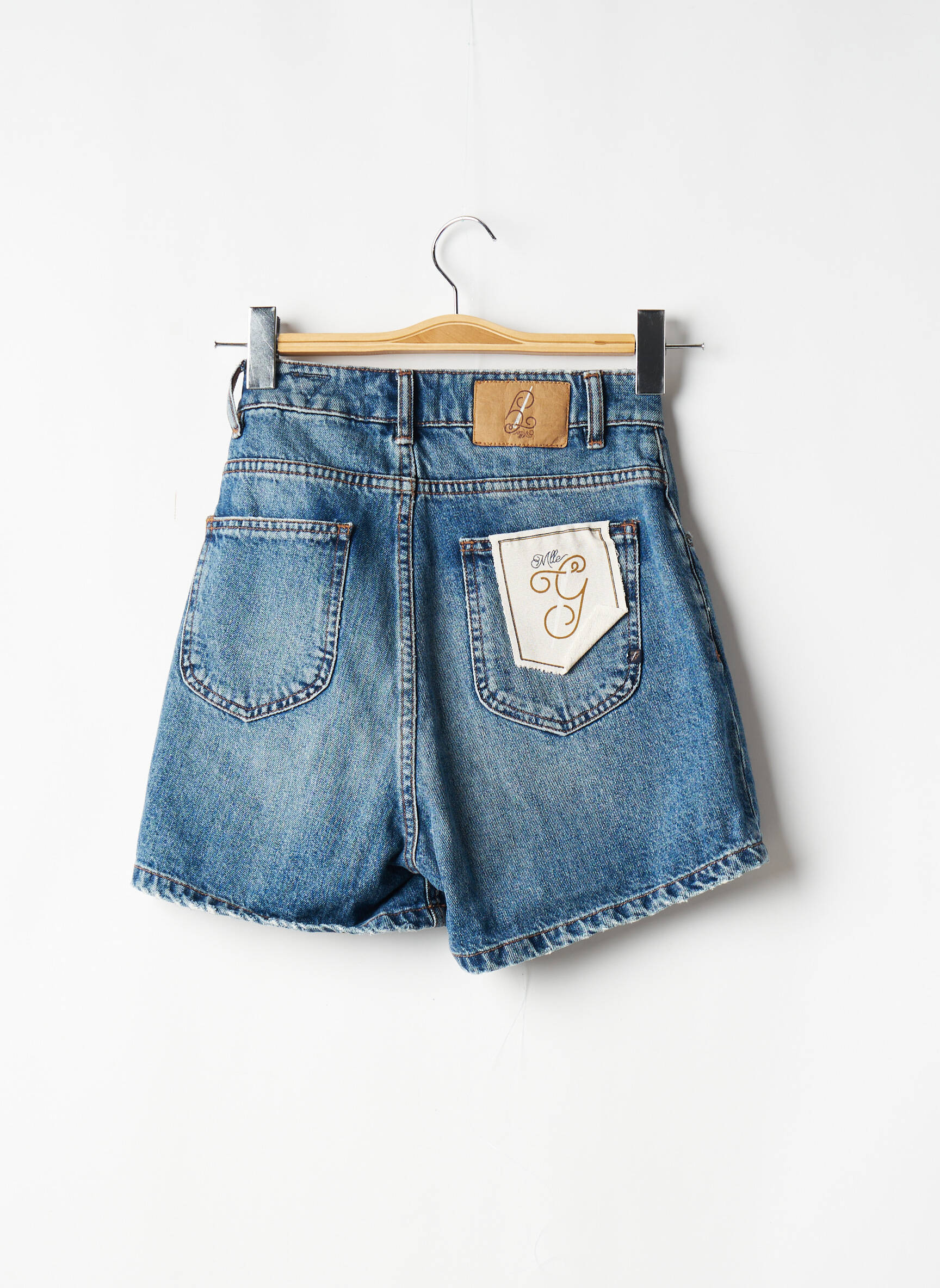Mademoiselle Garconne Shorts 1 Femme couleur bleu