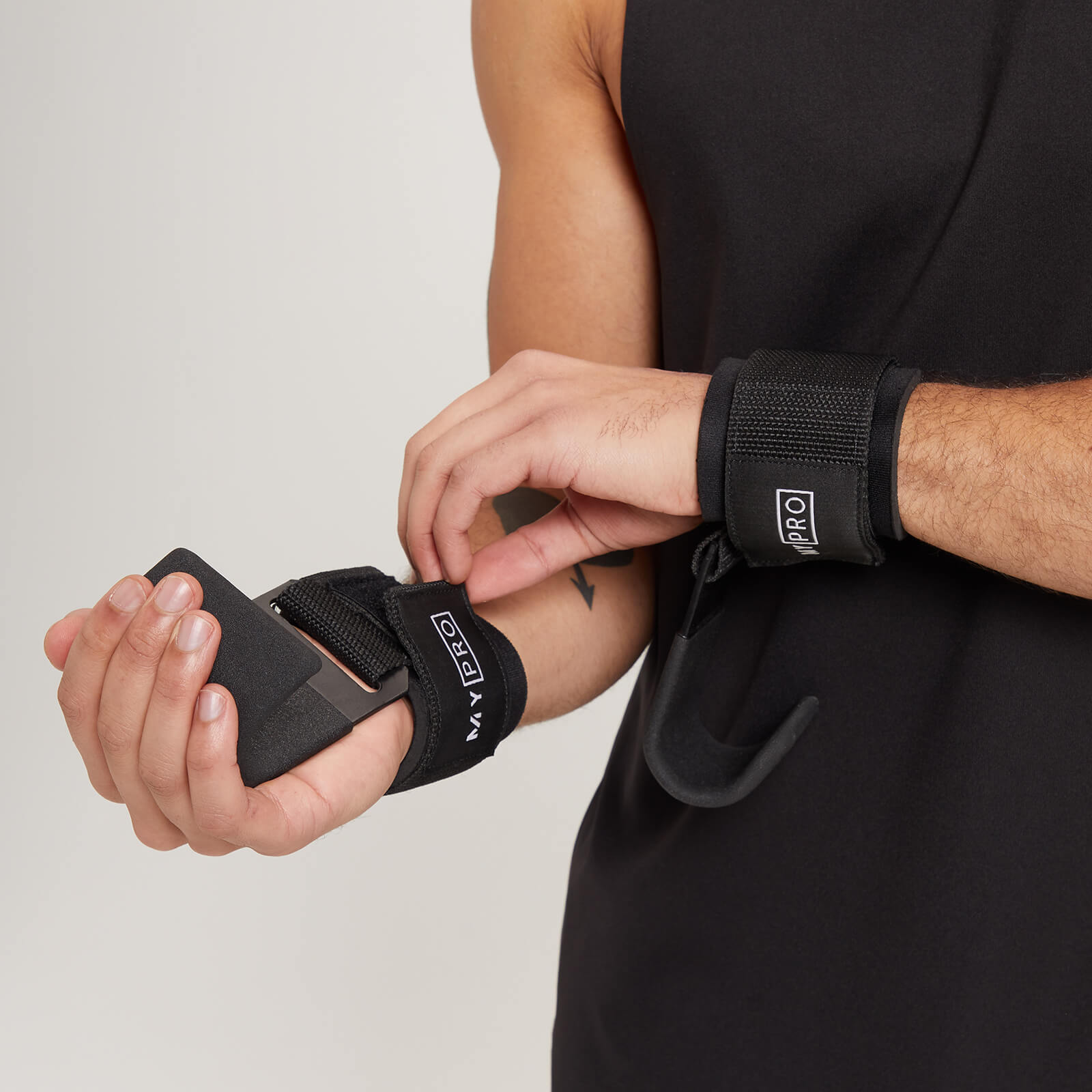 Crochets de traction MYPRO – Noir