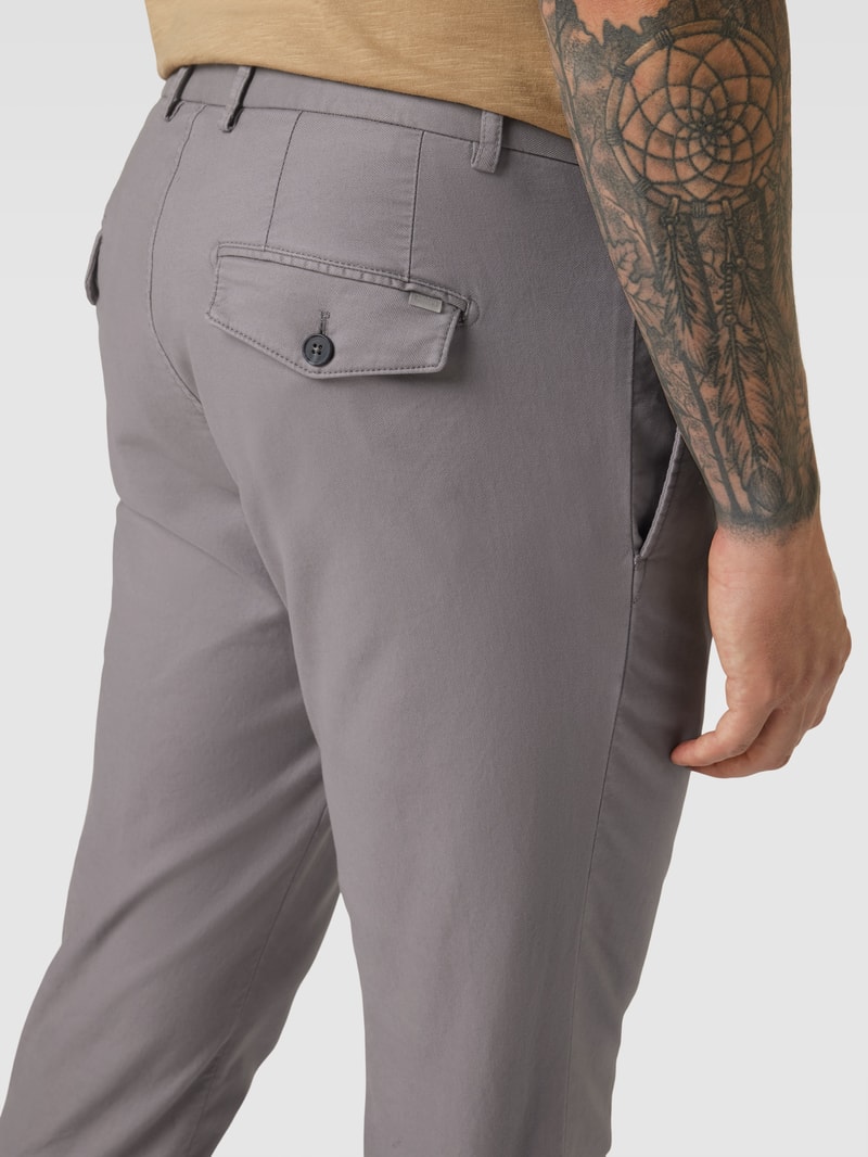 Stoffhose mit Paspeltasche Modell 'Sapo' in silber