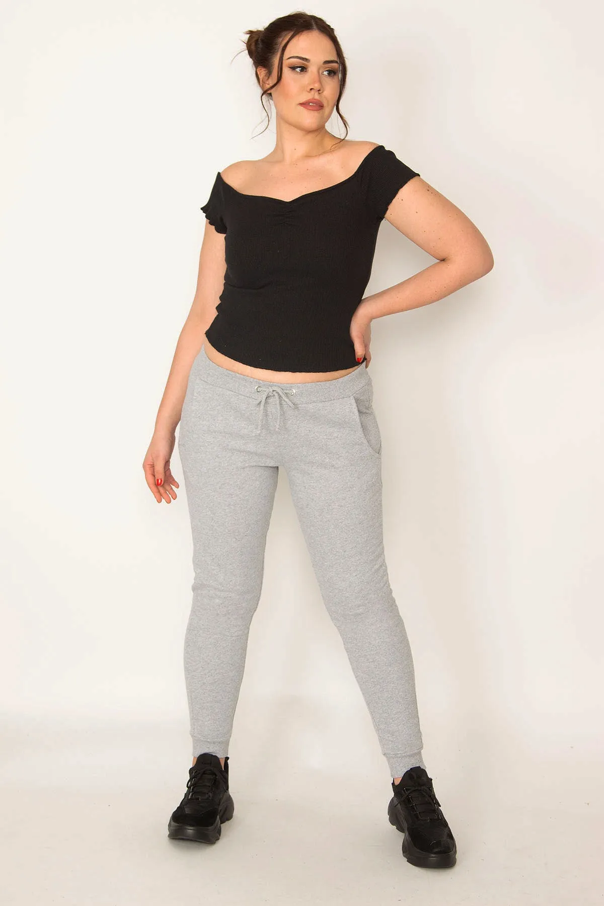 Şans  Damen-Sporthose, große Größe, grauer Stoff, Innentasche, elastischer Bund, 65n22209