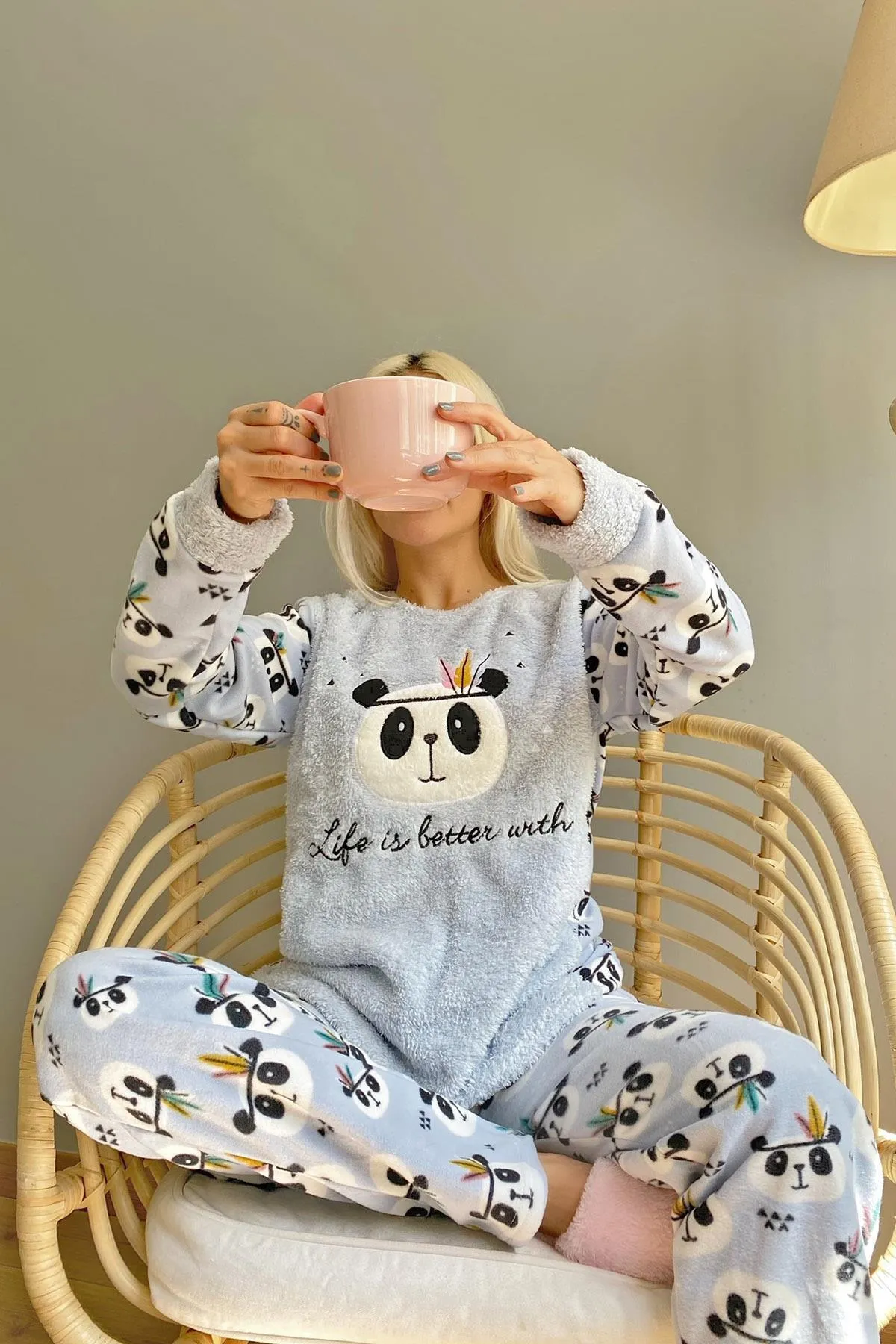 Pijamaevi  Mavi Life Panda gemustertes Plüsch-Pyjama-Set für Damen