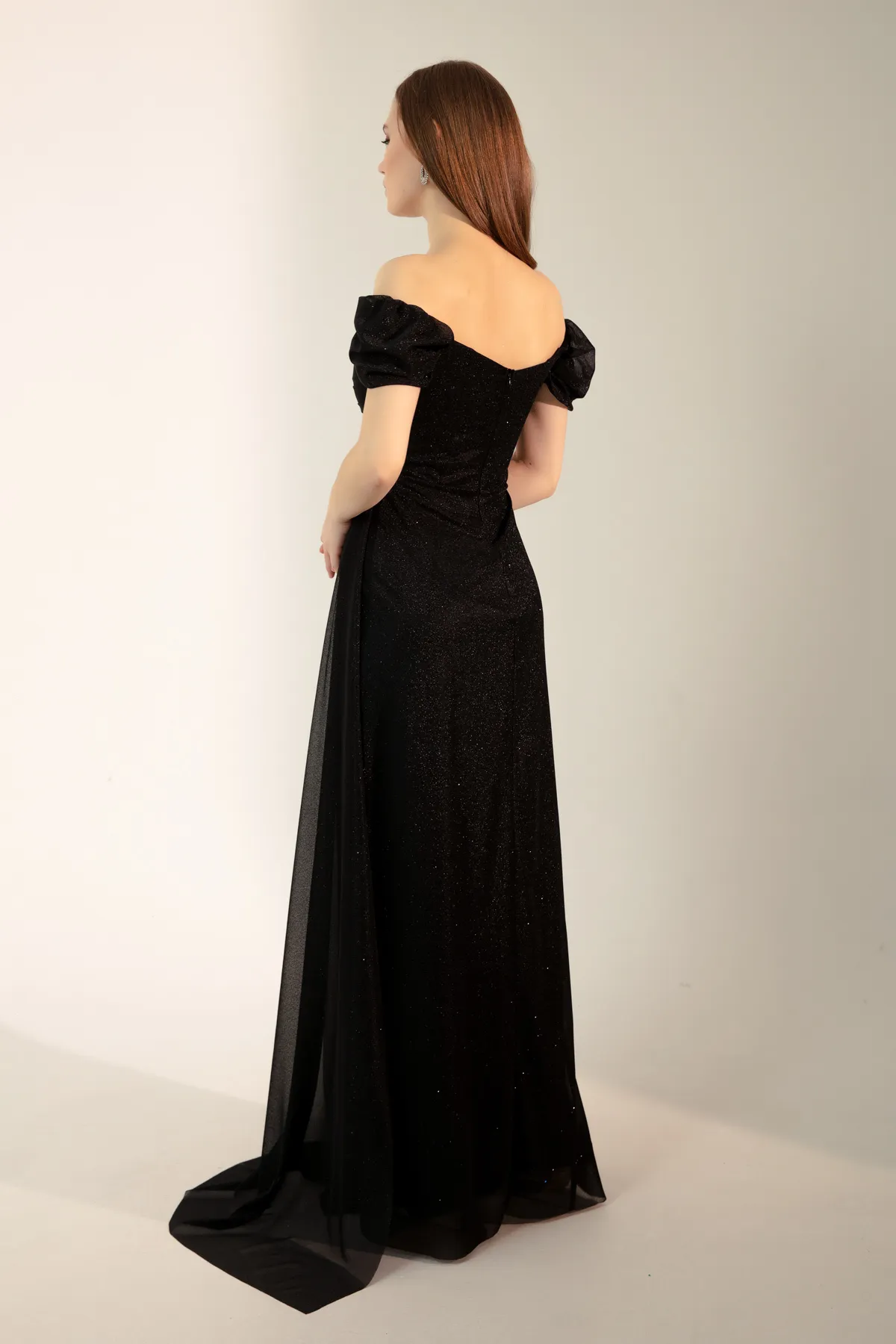 Lafaba  Damen-Abendkleid in Schwarz mit U-Boot-Ausschnitt, drapiertem Schlitz, langes Glitzer-Abendkleid