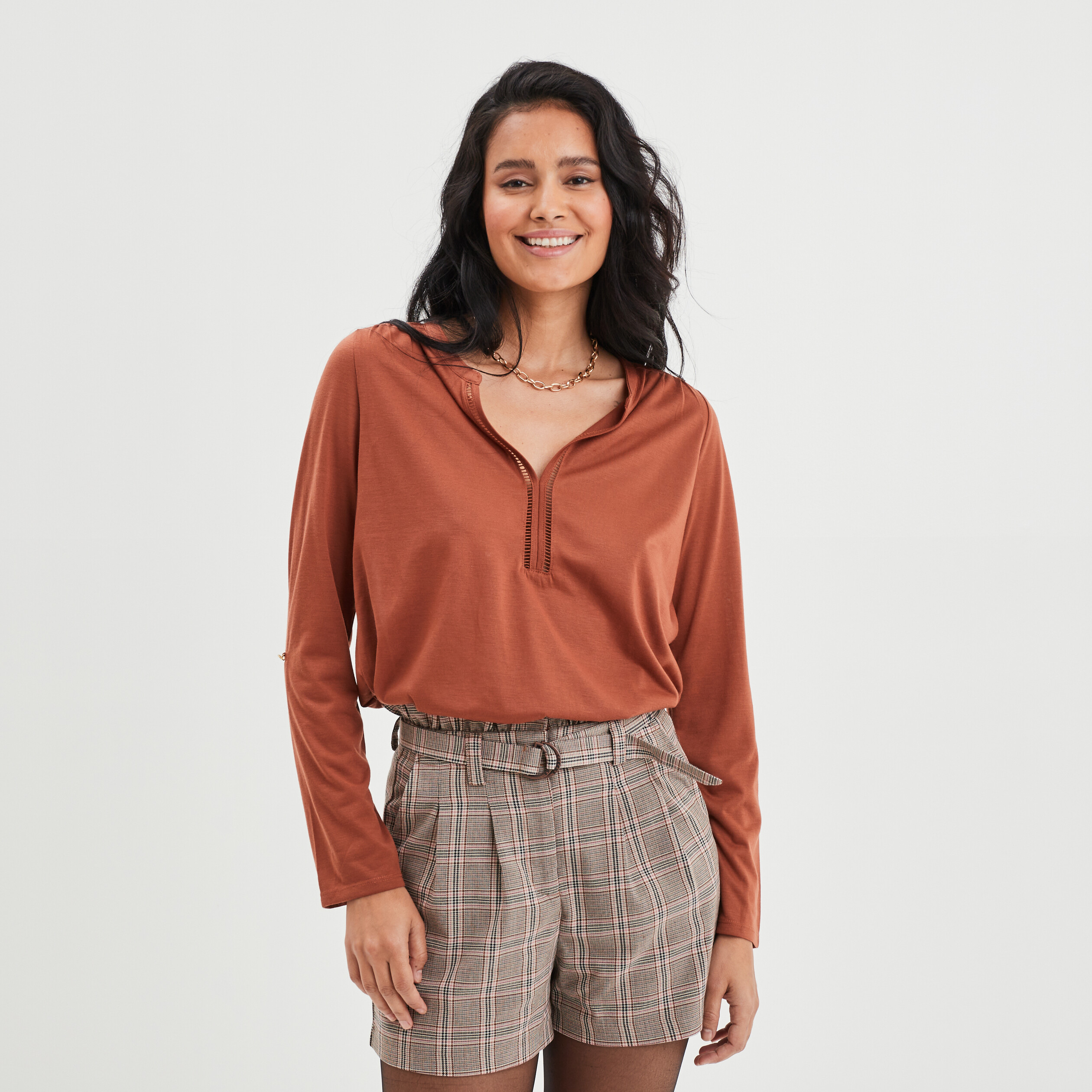 T-shirt manches longues à revers camel femme | La Halle