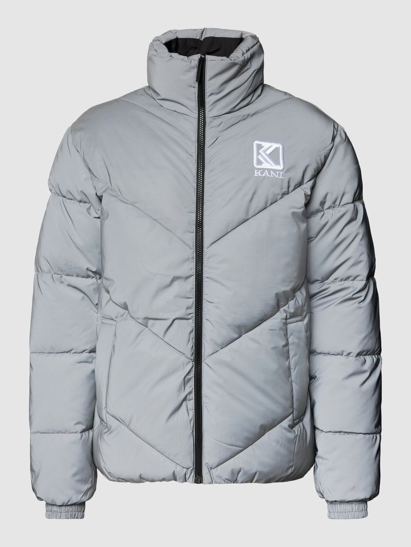 Steppjacke mit Stehkragen und Label-Stitching in silber