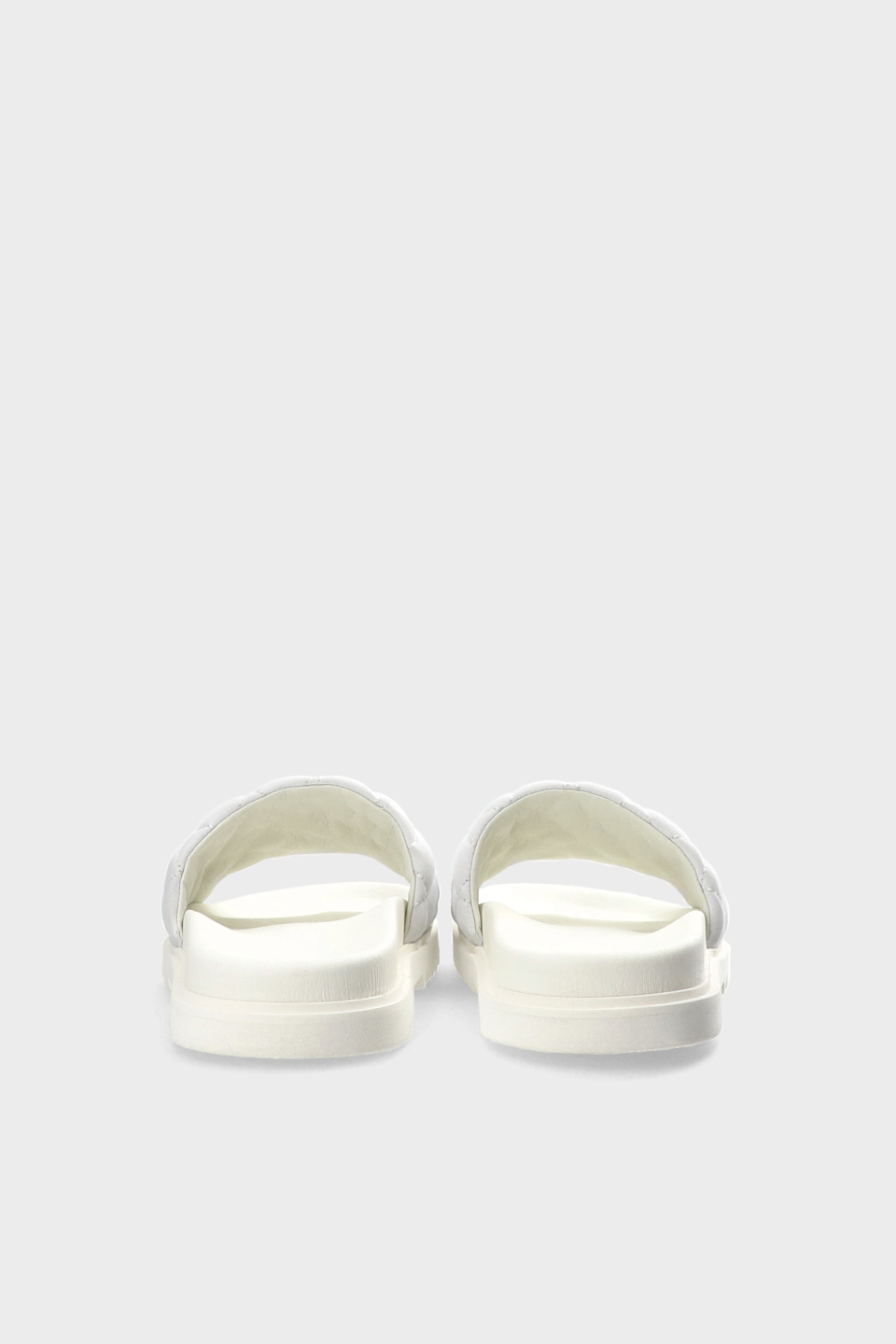 CPH710 nabuc white
