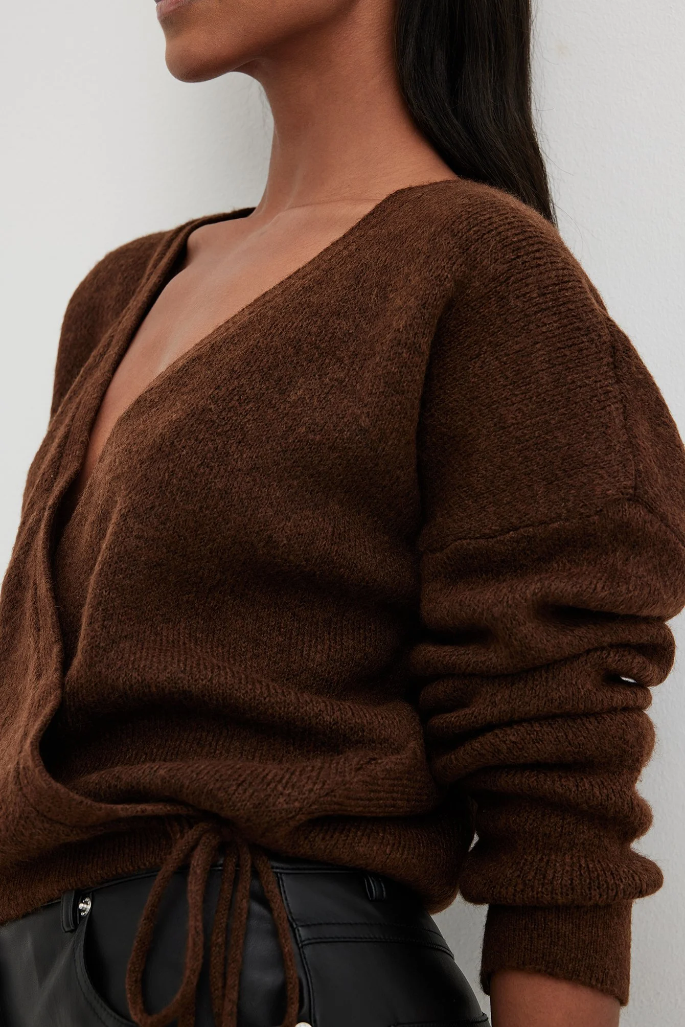 Strickpullover zum Wickeln