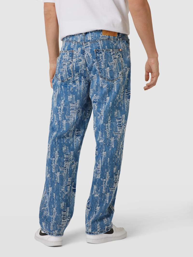 Jeans im Destroyed-Look in blau