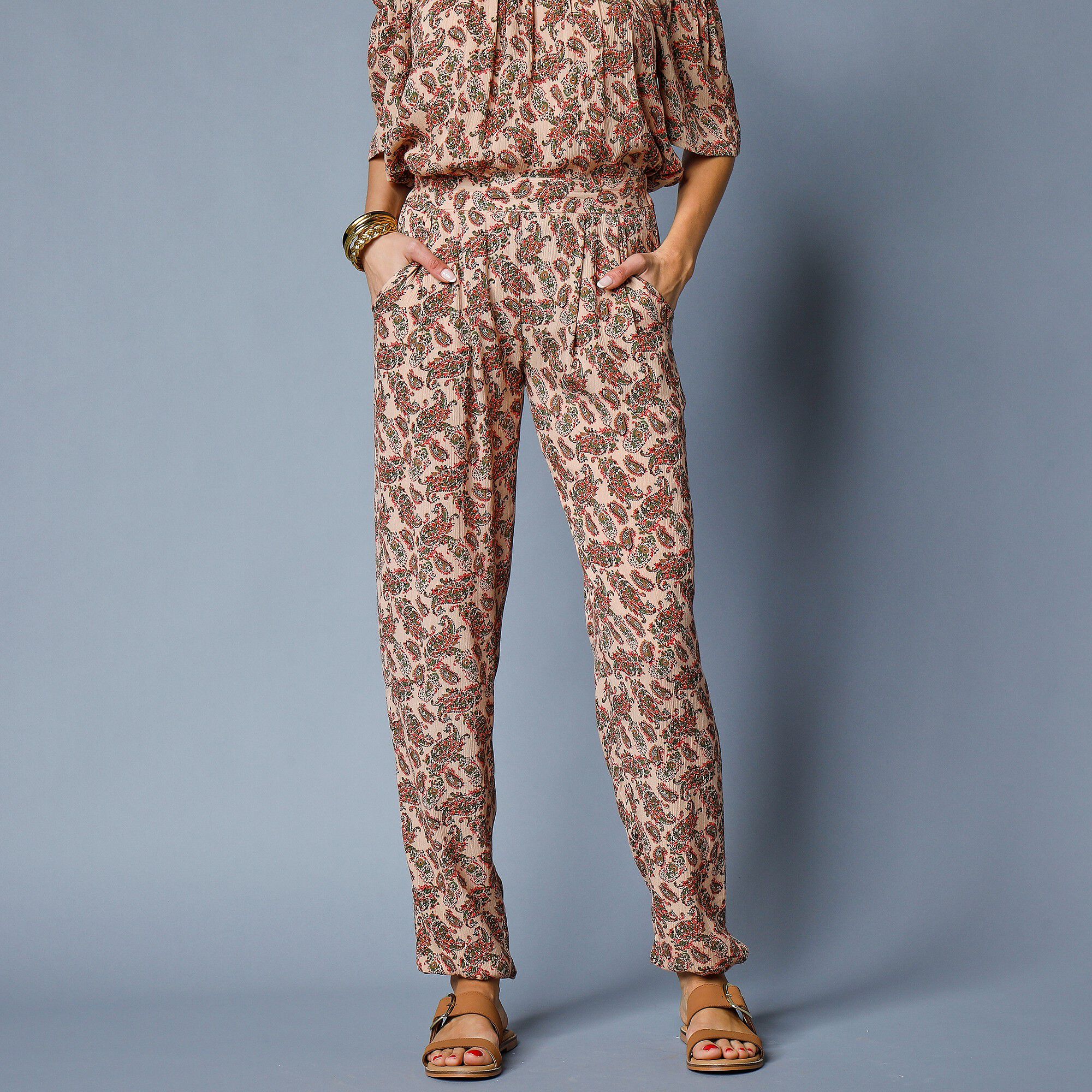 Pantalon droit crépon imprimé