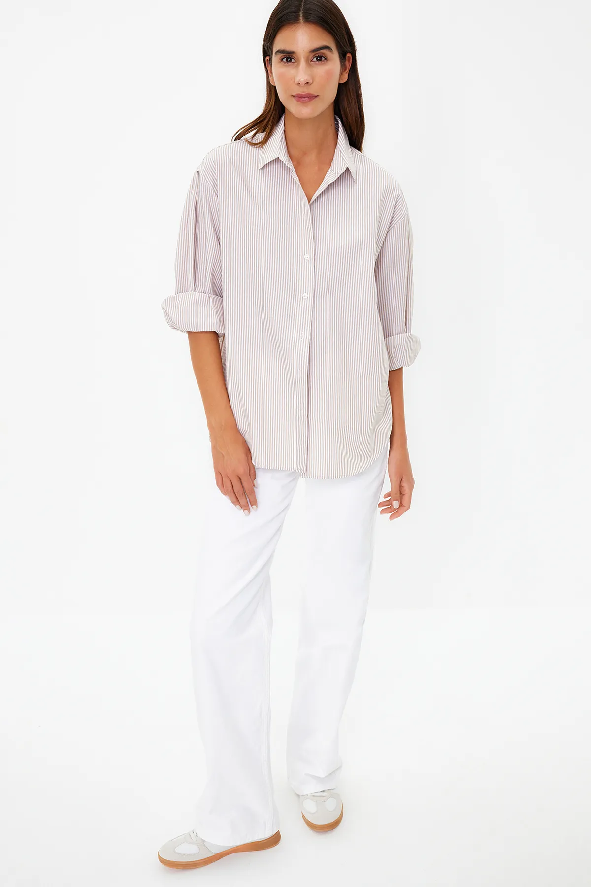 Trendyol Collection  Beiges gestreiftes Oversize-Gewebehemd - TWOSS23GO00144