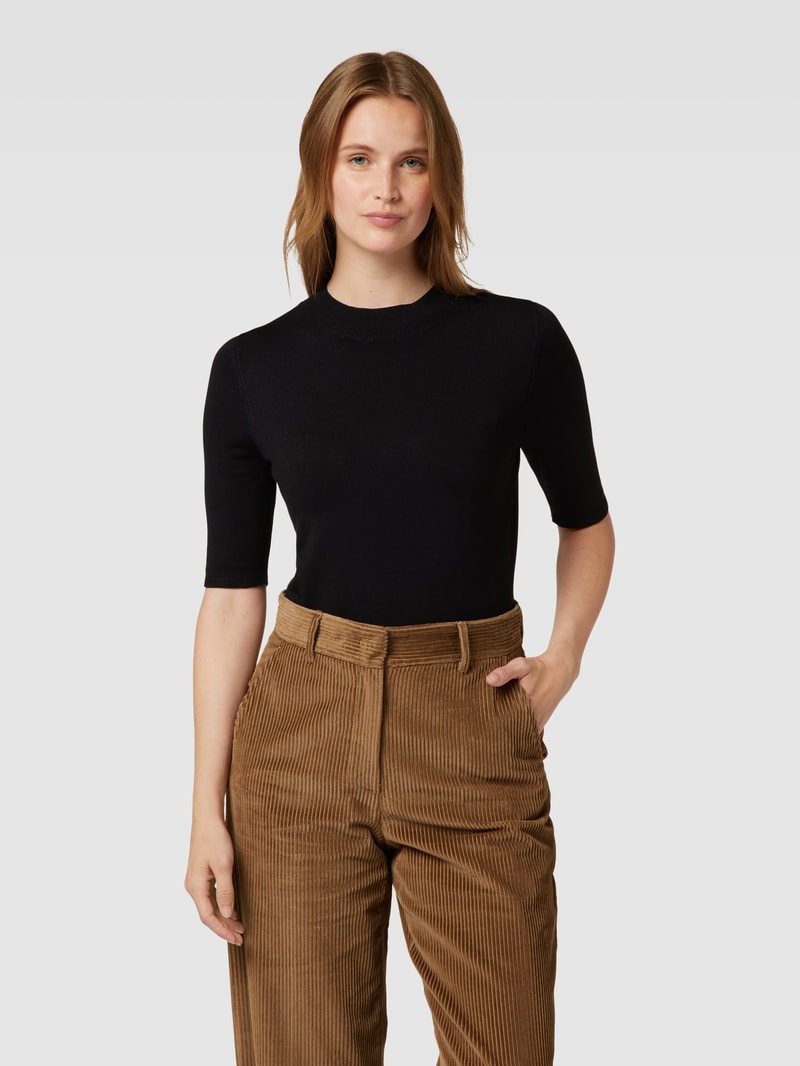 Strickshirt mit Rundhalsausschnitt in schwarz