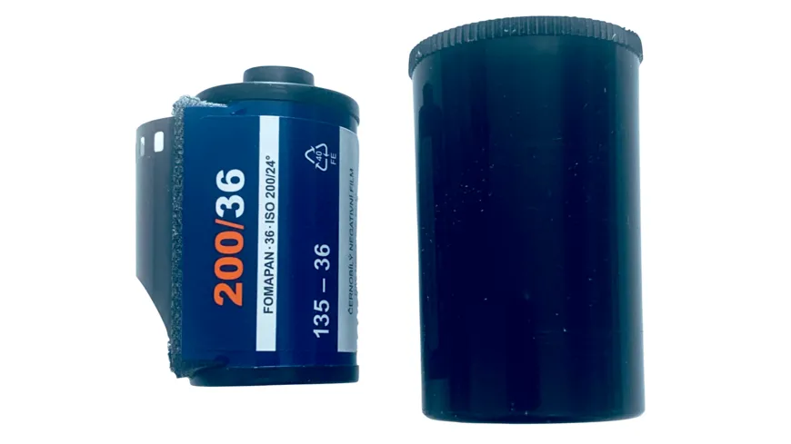 FOMA 135mm Kleinbildfilm Schwarz / Weiß für 36 Aufnahmen