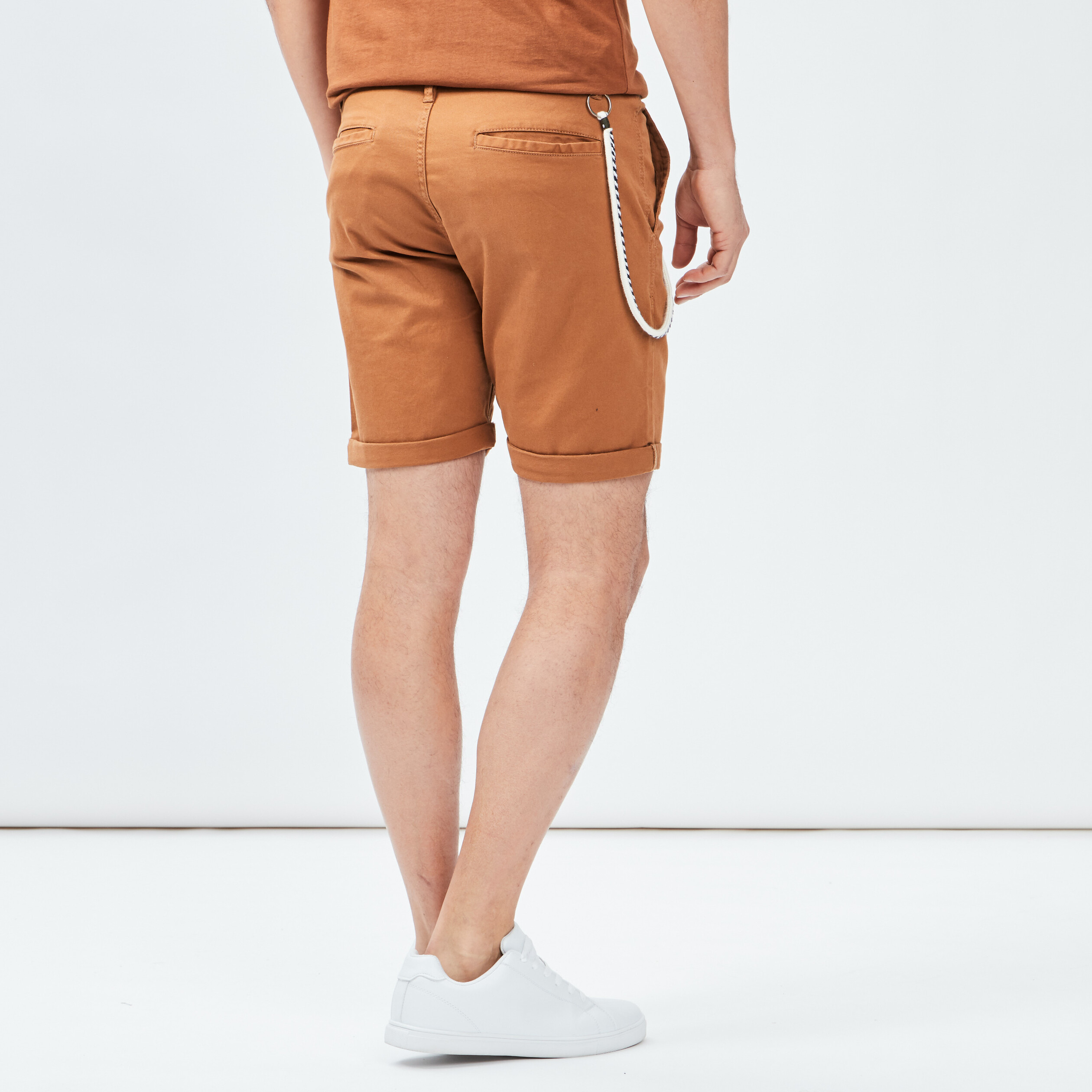 Bermuda regular détail chaîne Trappeur camel homme | La Halle