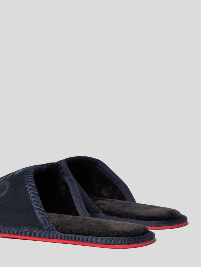 Slipper mit Label-Print in dunkelblau