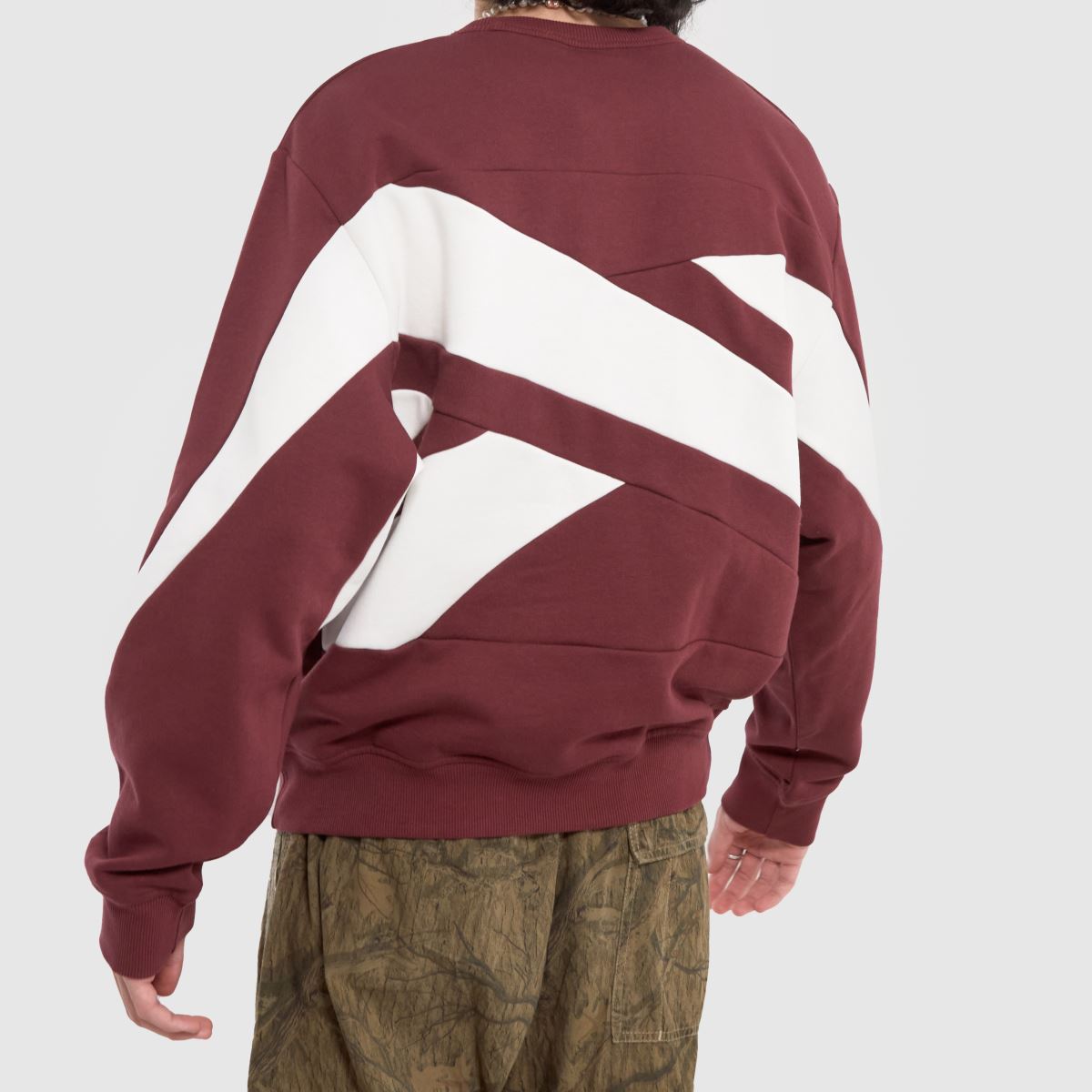 Reebok – Klassisk sweatshirt i vinröd