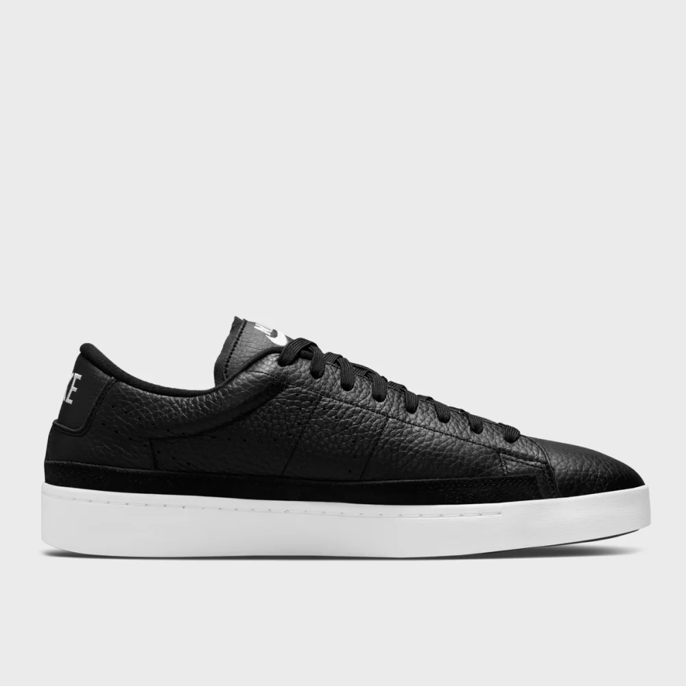 Nike Blazer Low X DA2045-001 / schwarz