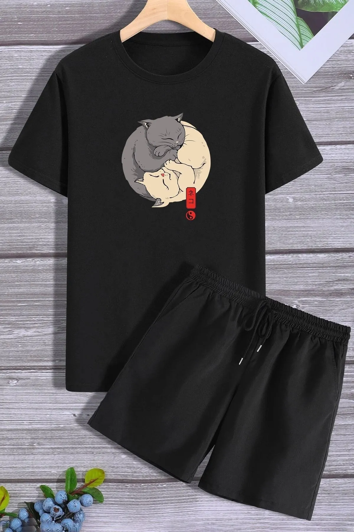 trendypassion  Design-Shorts-T-Shirt-Trainingsanzug-Set