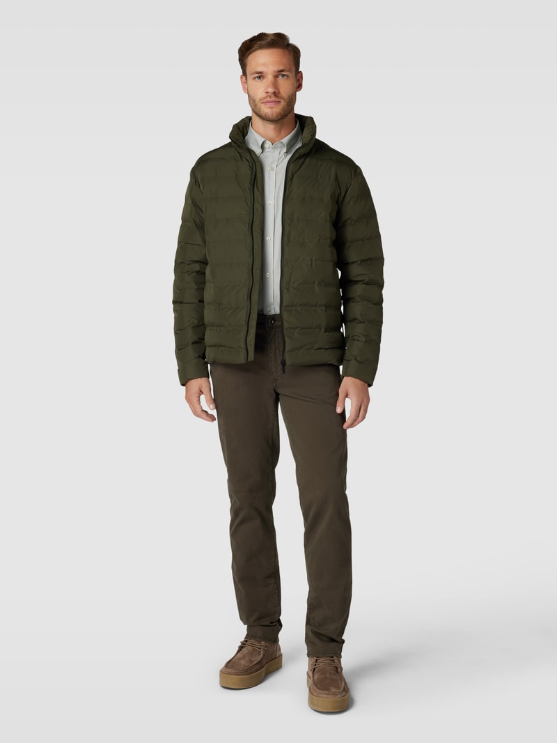 Steppjacke mit Reißverschluss in olivgrün