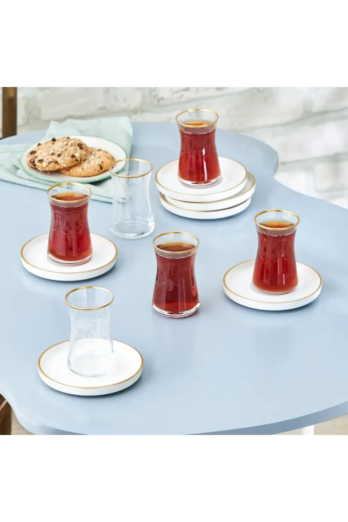 Karaca  Athen 6 Personen Gemustertes Tee-Set, 12-teilig, Gold