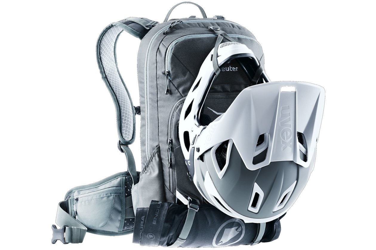 deuter Attack 16