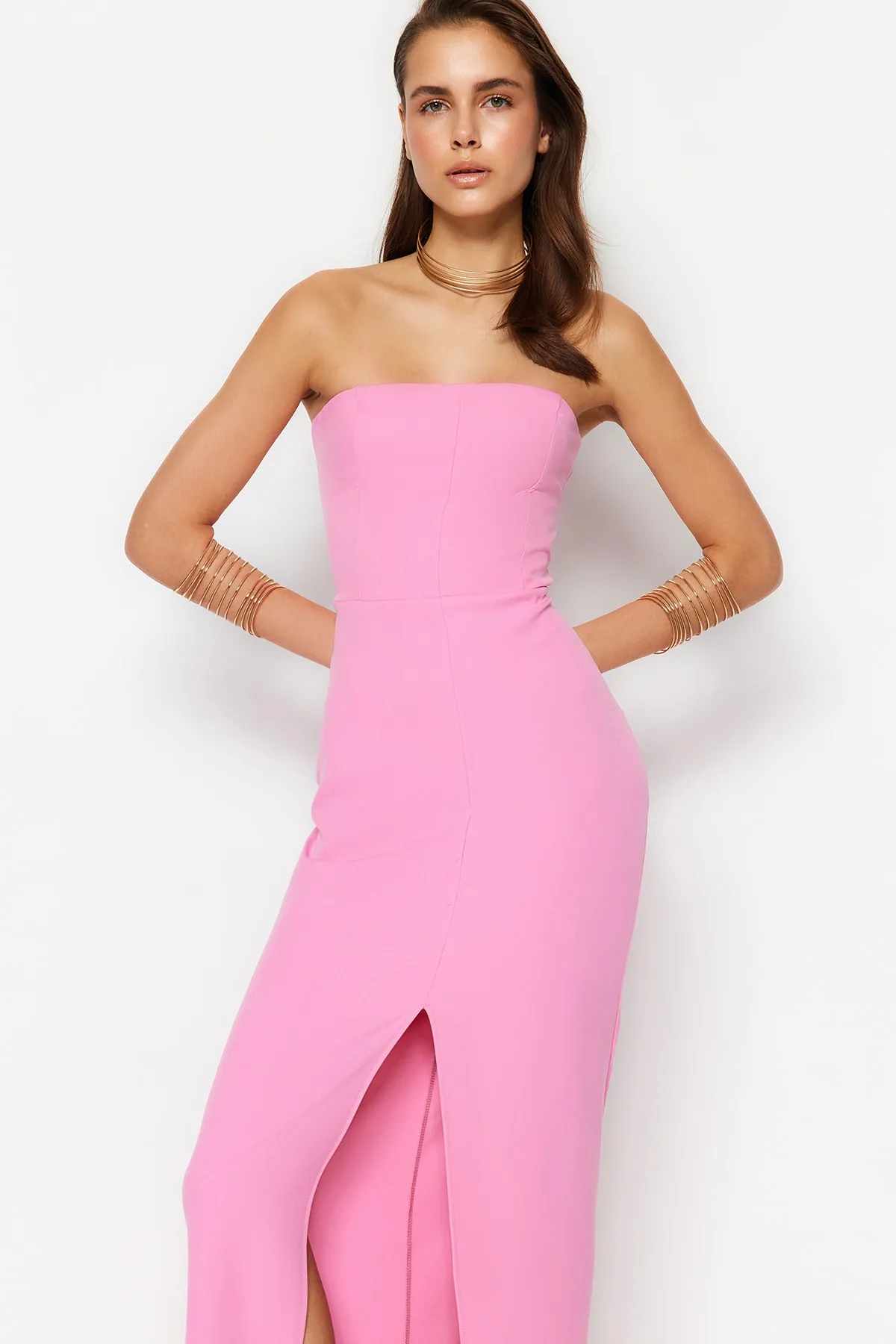 Trendyol Collection  Rosa gewebtes langes Abendkleid TPRSS23AE00127