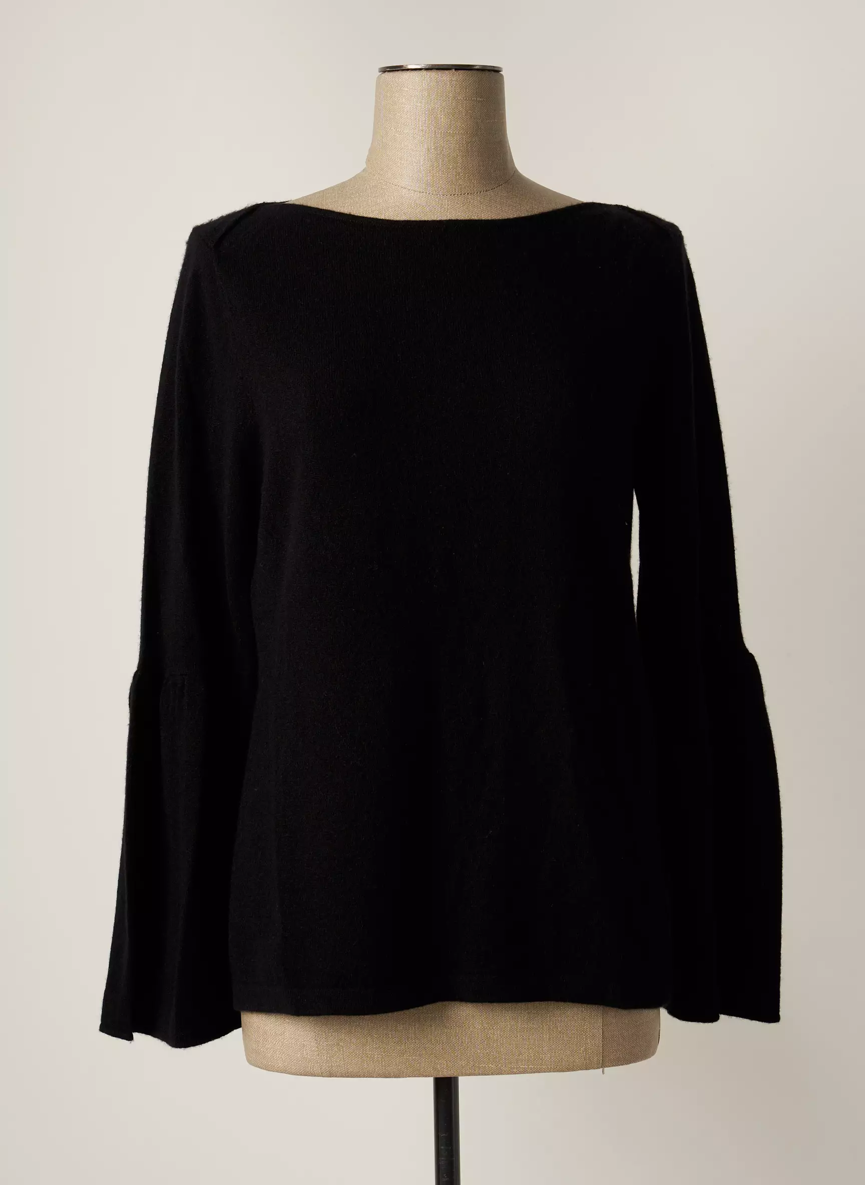Estheme Pulls Femme couleur noir