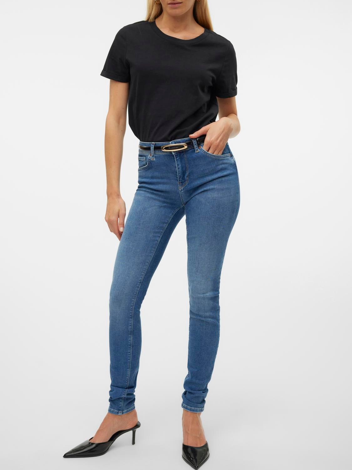 VMLUX Mid Rise Slim Fit Jeans