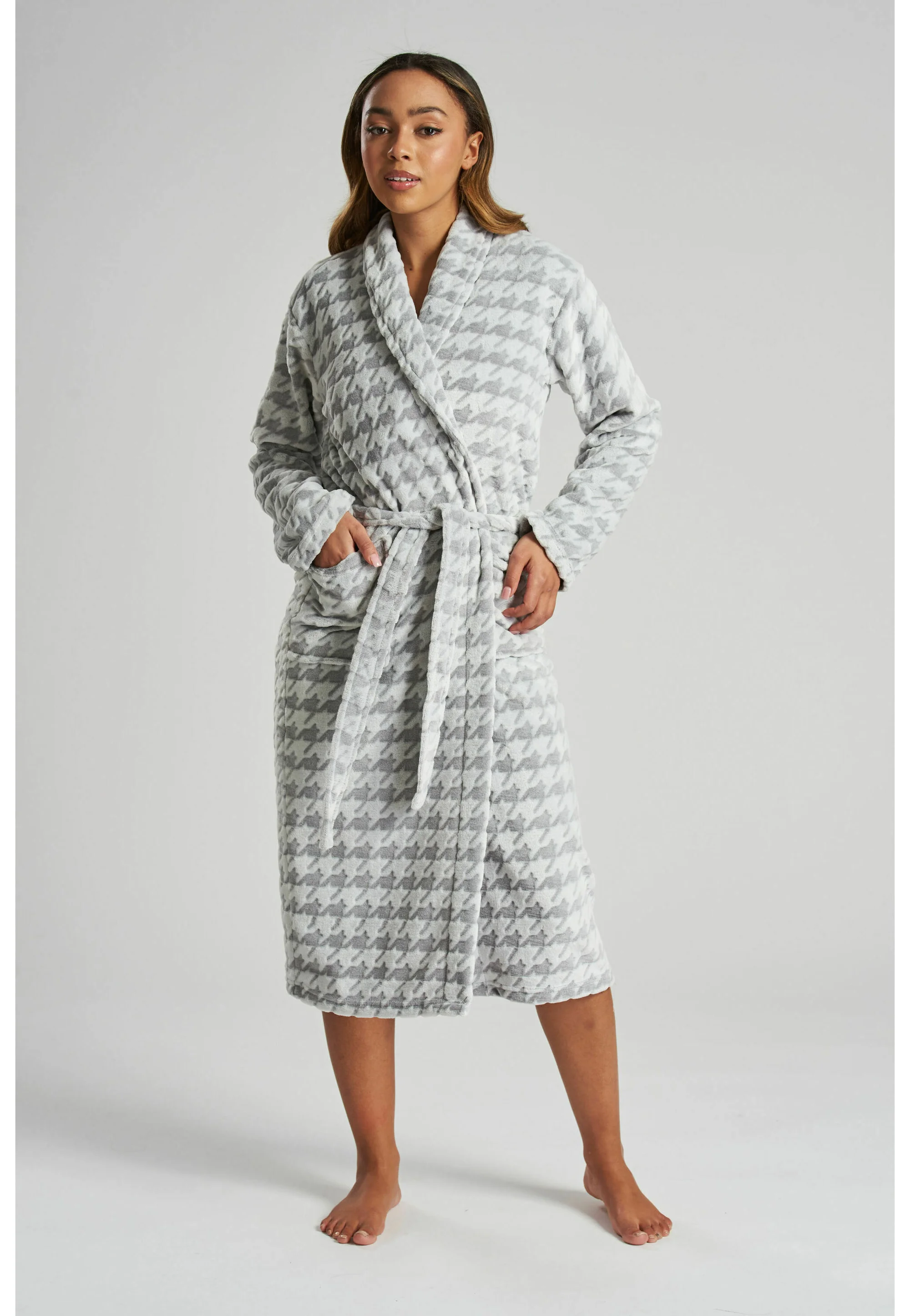 Loungeable HOUNDSTOOTH LUXURY COLLAR MAXI RO - Albornoz