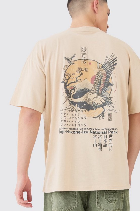 Oversized Bird Graphic T-shirt