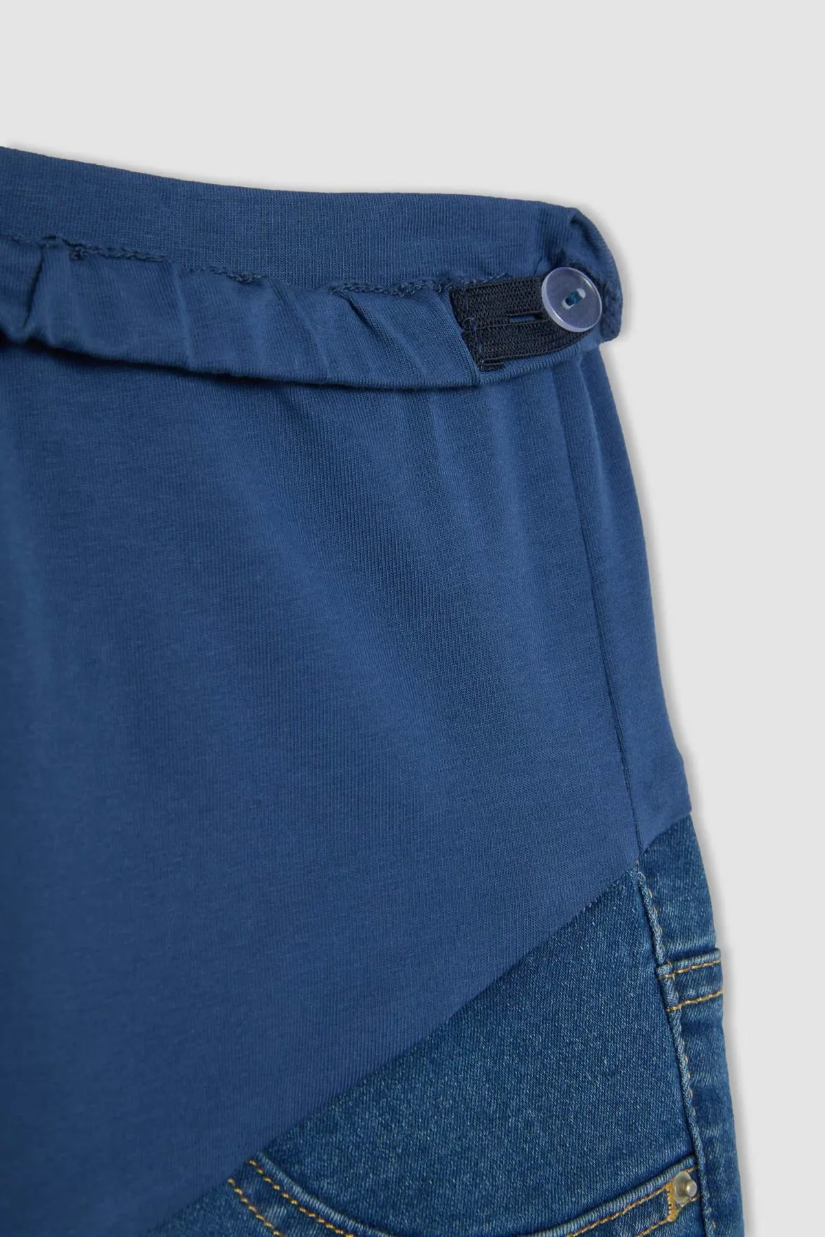 DeFacto  Skinny Fit, extra enge Passform, normale Taille, extra schmales Bein, Umstandshose
