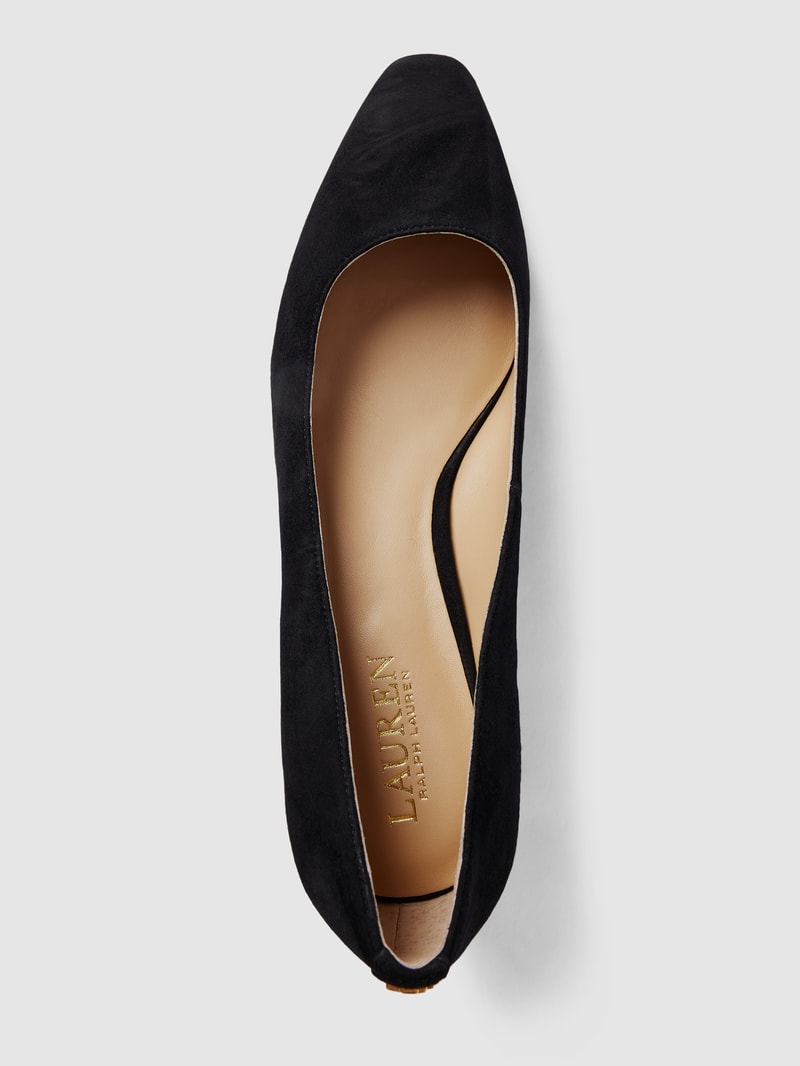 Pumps in spitz zulaufender Form Modell 'WHITNEY' in schwarz