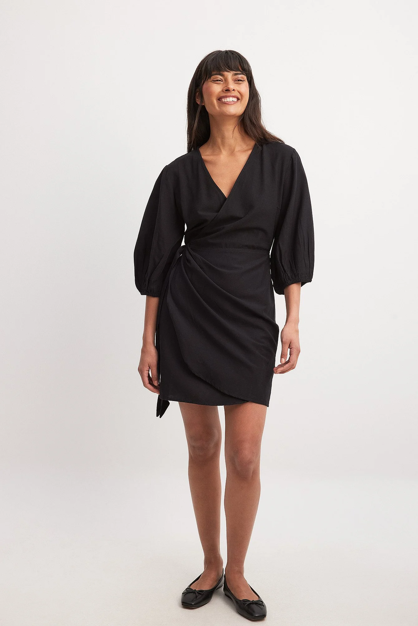 Minikleid in Wickeloptik aus Leinenmischung