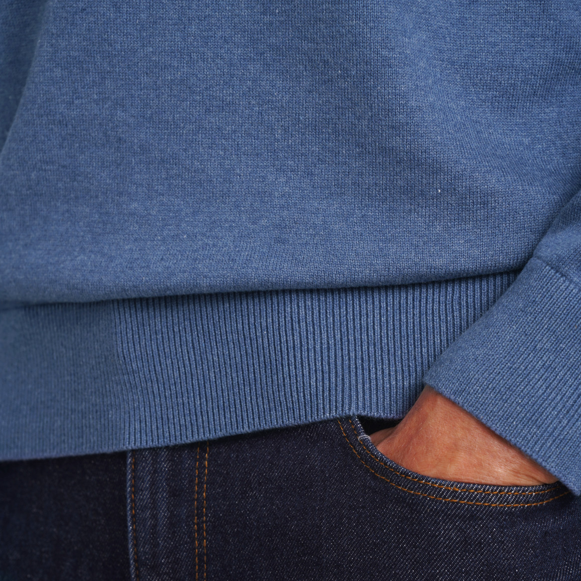 Herren Feinstrickpullover mit V-Ausschnitt
