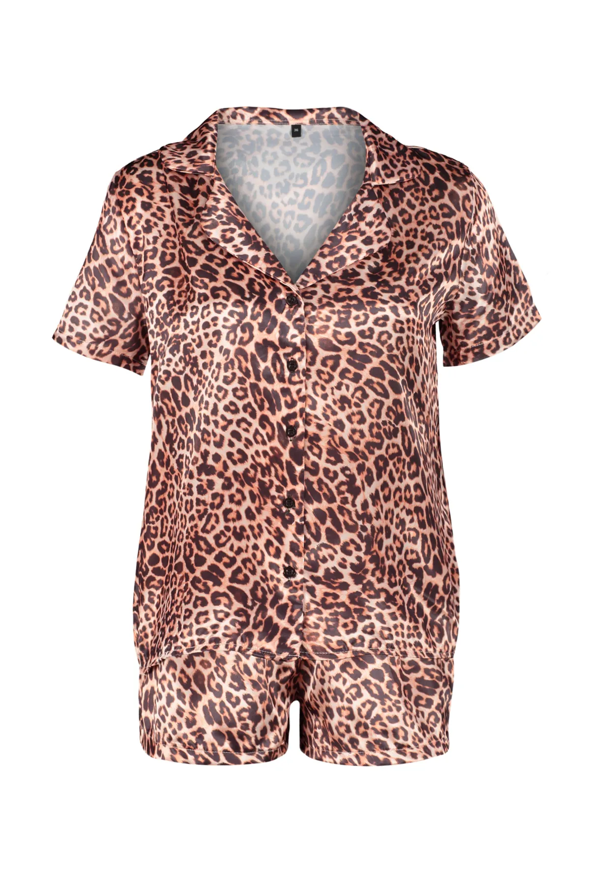 Trendyol Collection  Mehrfarbiges, gewebtes Pyjama-Set aus Hemd und Shorts aus Satin mit Leopardenmuster THMSS20PT0158