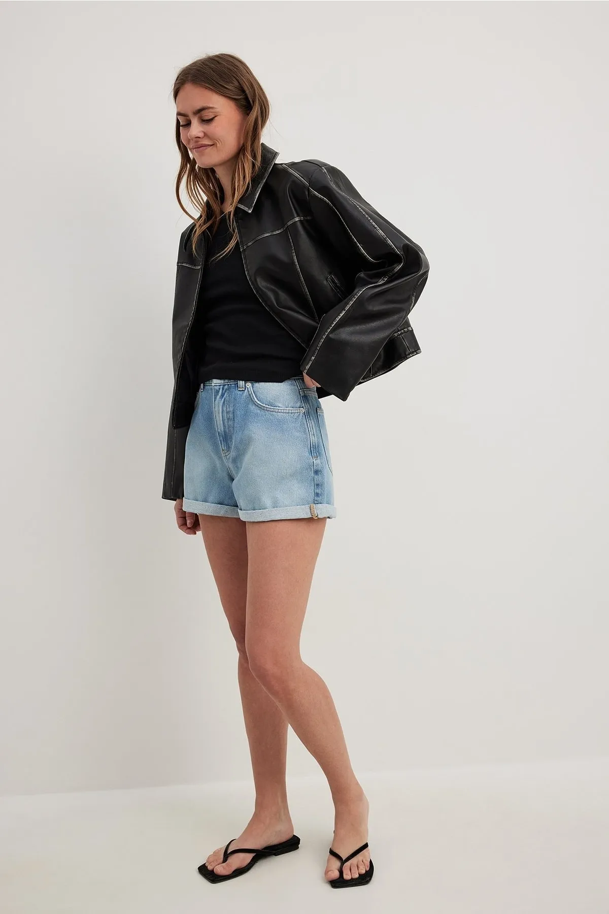 NA-KD  Jeansshorts zum Umschlagen