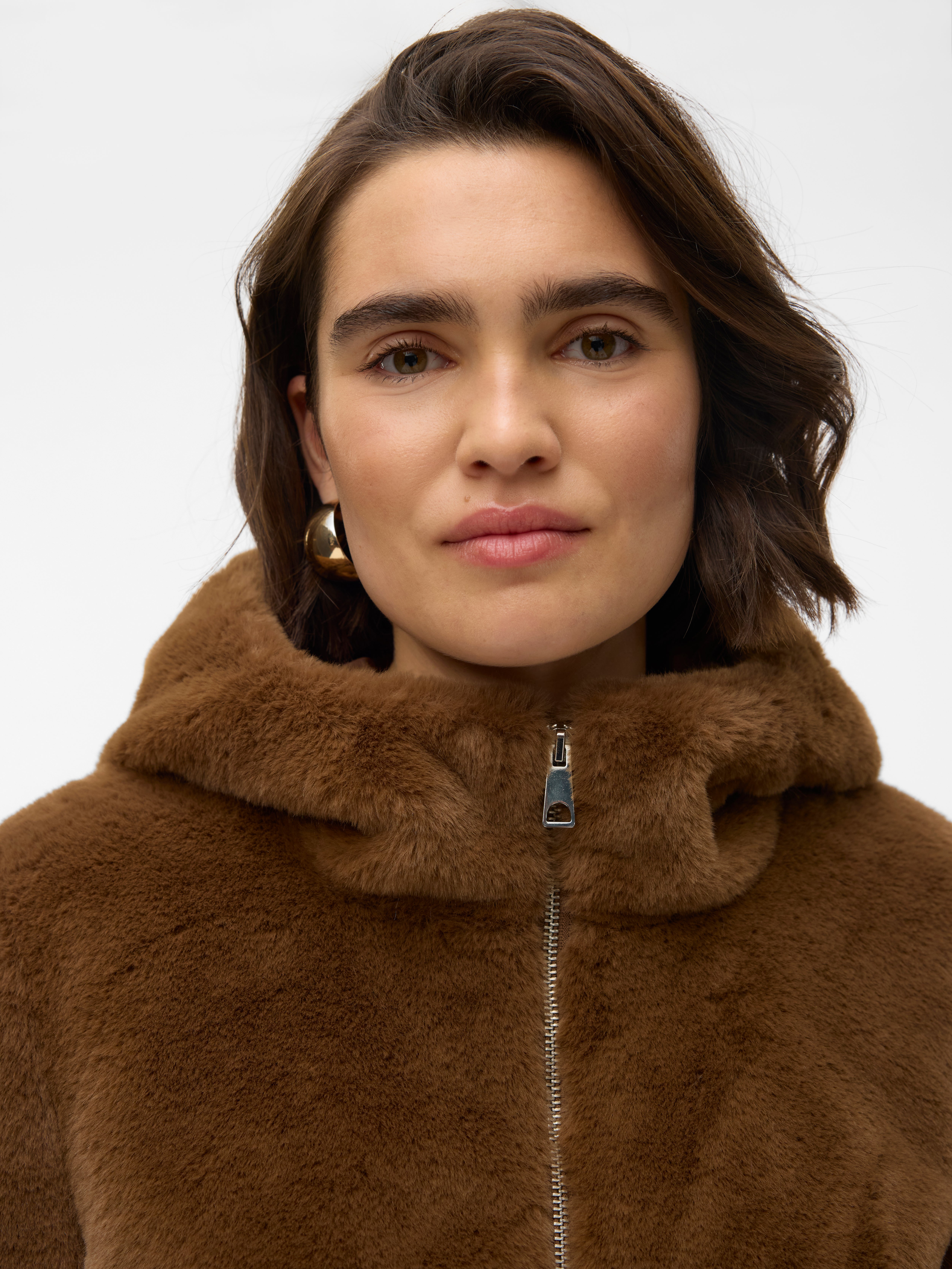 VMSONJAHOODIE Jacke