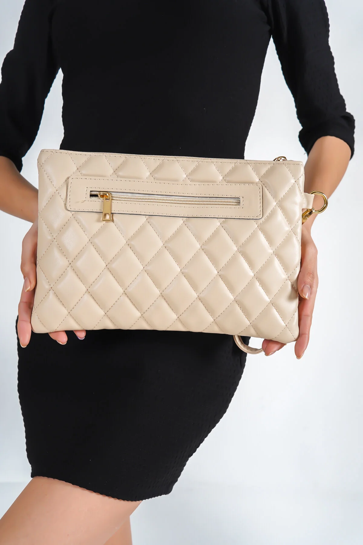Capone Outfitters  Capone Beige Paris gesteppte beige Damentasche