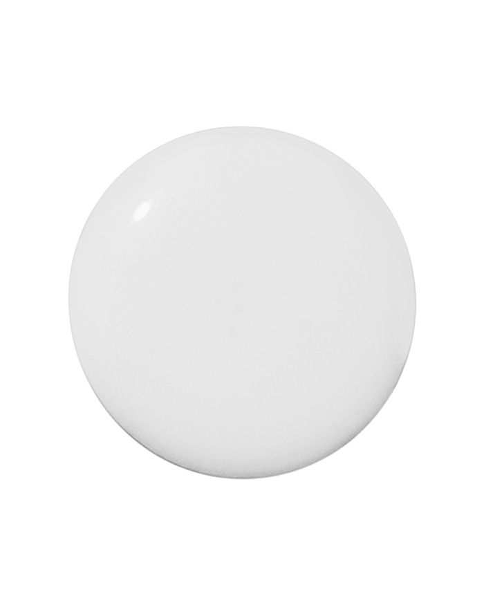 Crème solaire hydratante et légère à large spectre FPS 30 pour le visage et le corps. Mélange hybride de filtres solaires qui absorbe et réfléchit les rayons nocifs du soleil.