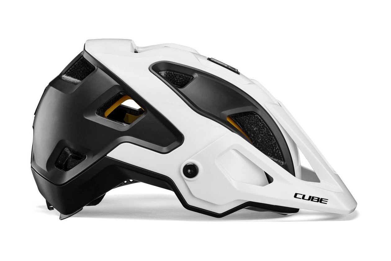 Cube Helm Strover
