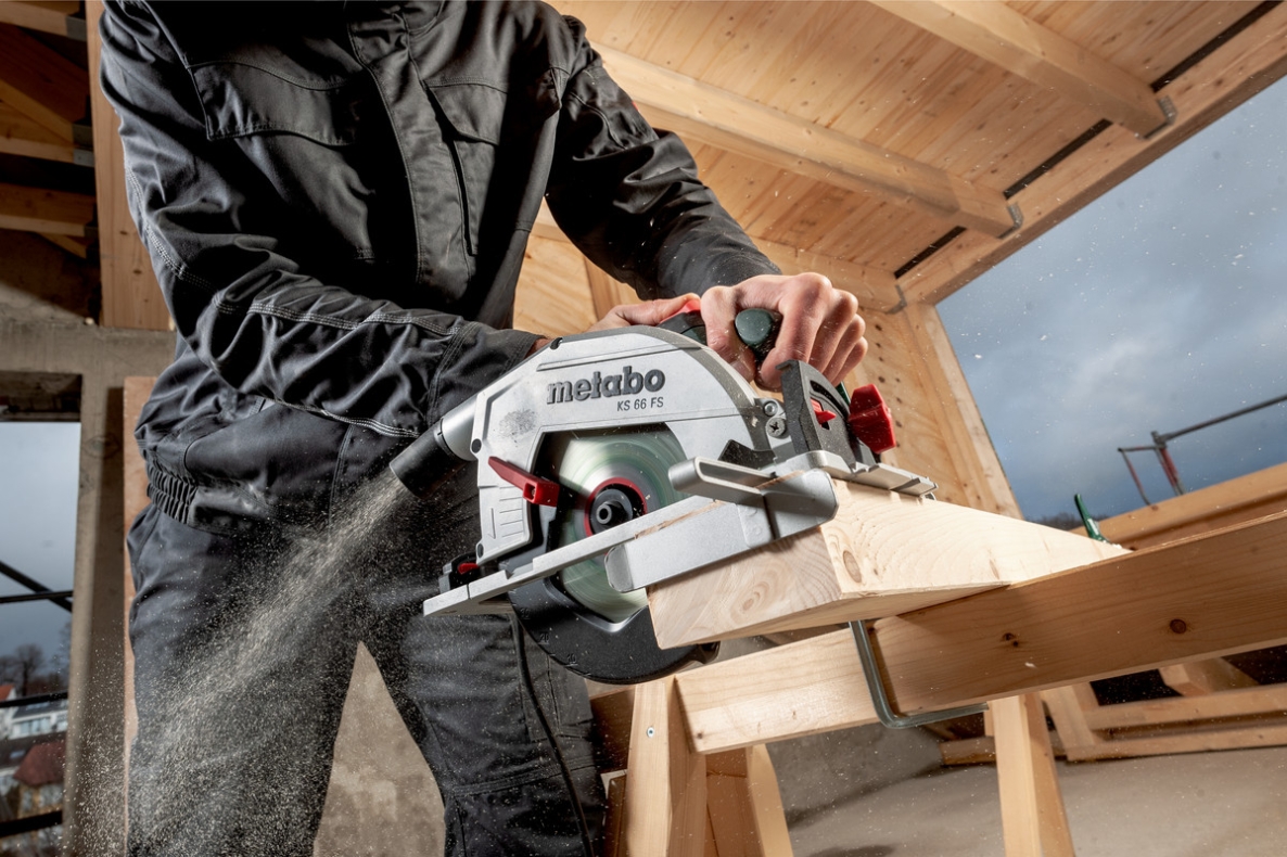 Metabo 691196000 KS 66 FS Sirkelsag + Tverrskinne FSK 44 1500 Watt 66 mm