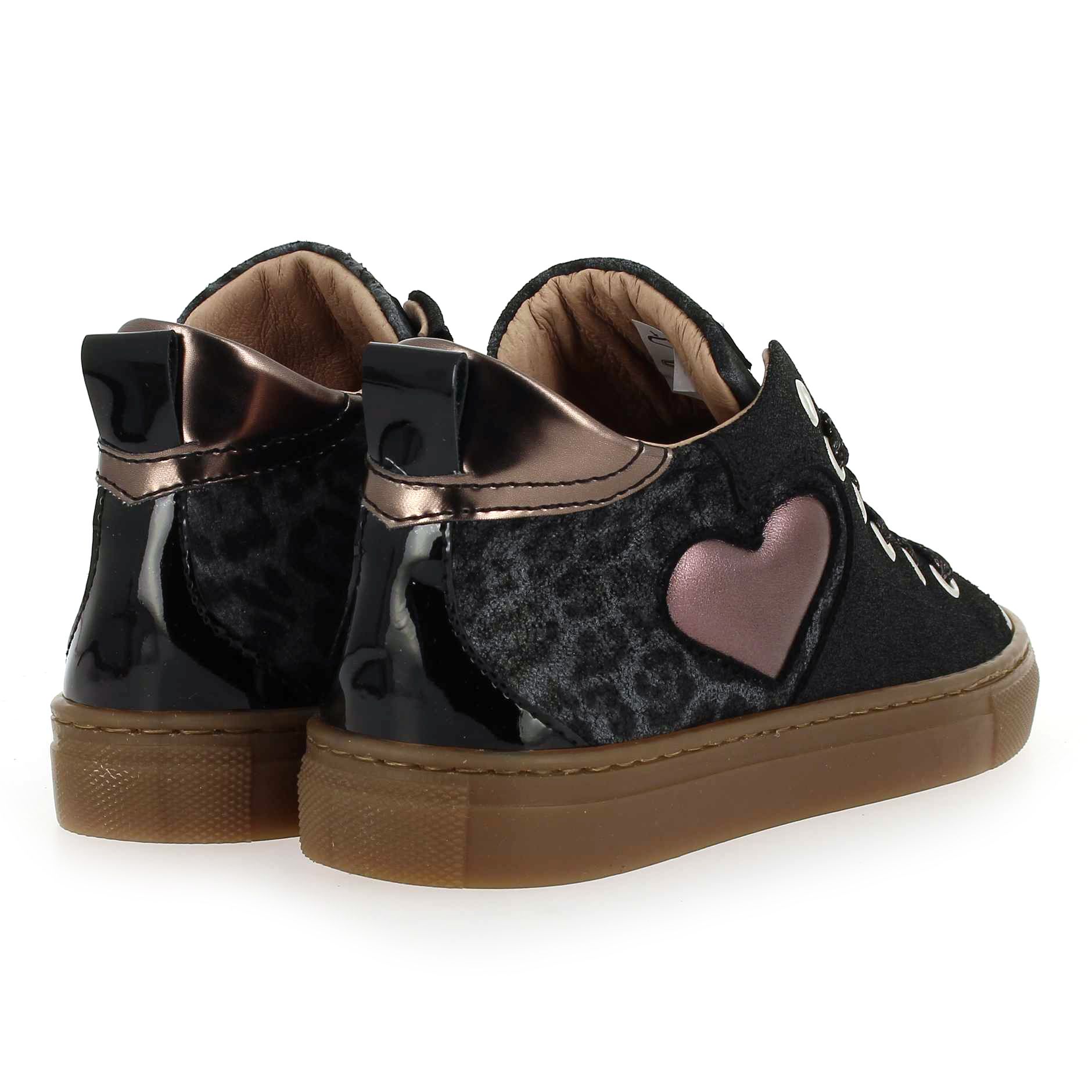 Bana & Co  2051 - Noir Rose
