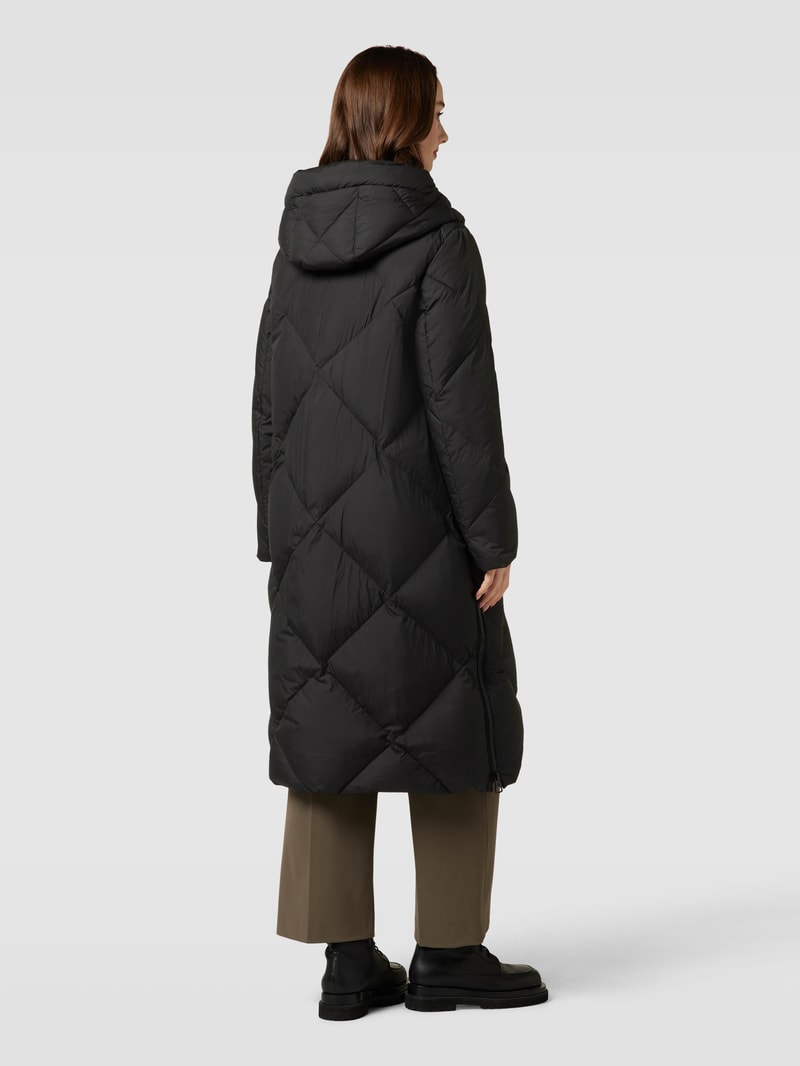 Steppmantel mit Kapuze in schwarz