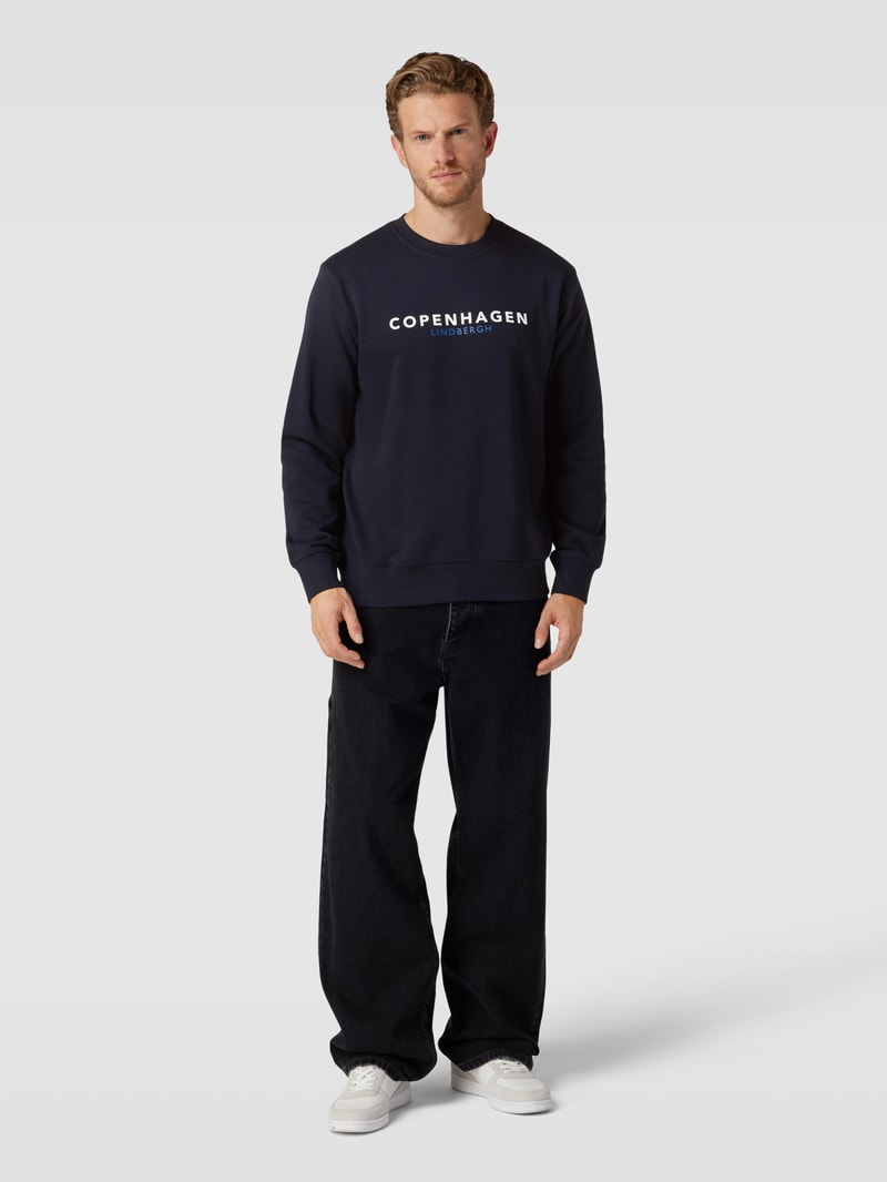 Sweatshirt mit Label-Print in marineblau