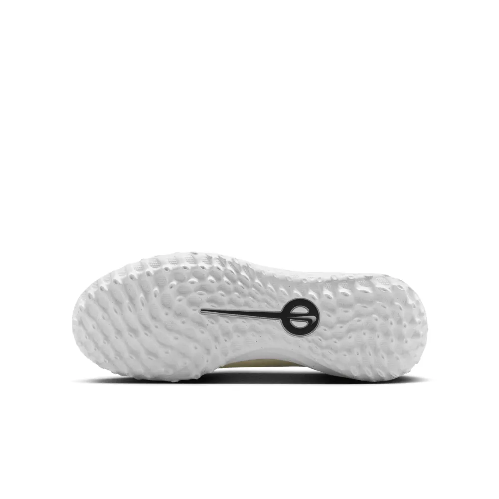 Nike Jr. Tiempo Legend 10 Club TF DV4355-700 / gelb