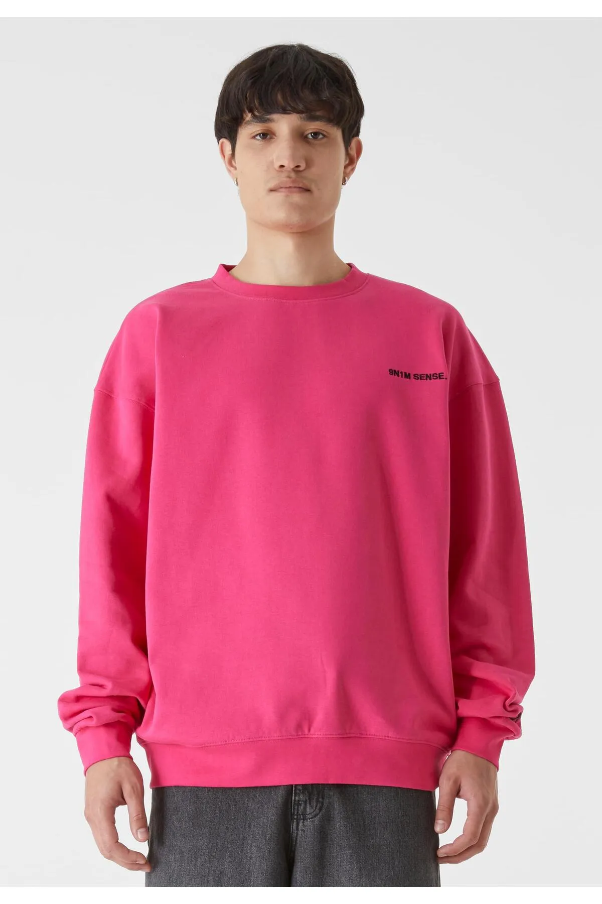 9N1M SENSE  Unisex Sense Essential Crewneck